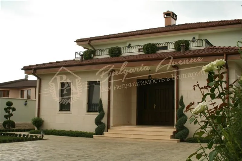 Элитный, частный дом премиум класса люкс у моря в г.Варна