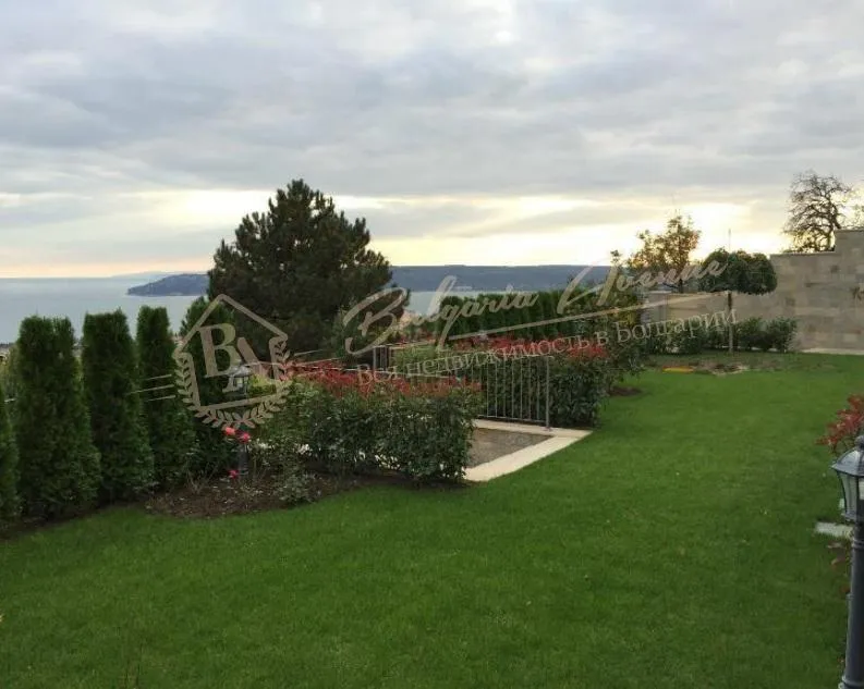 Новопостроенный, стильный дом с морской панорамой в морской столице г.Варна