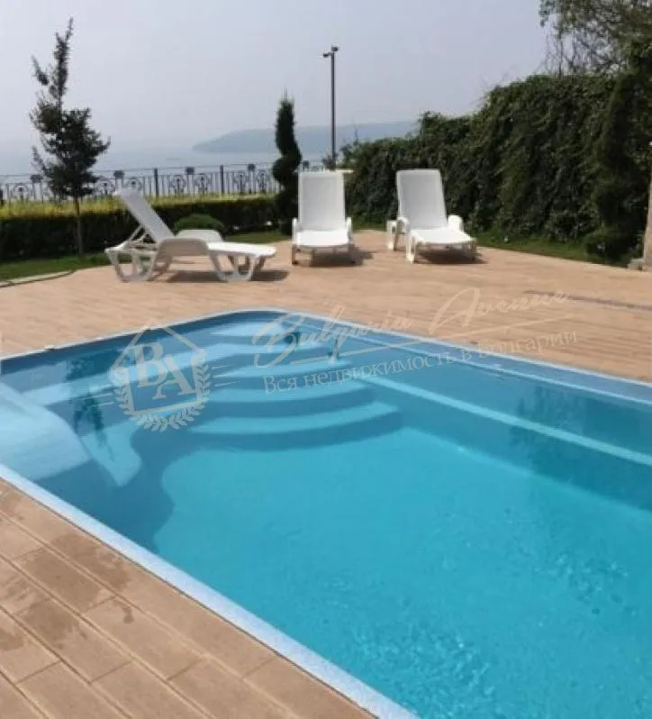 Новопостроенный, стильный дом с морской панорамой в морской столице г.Варна