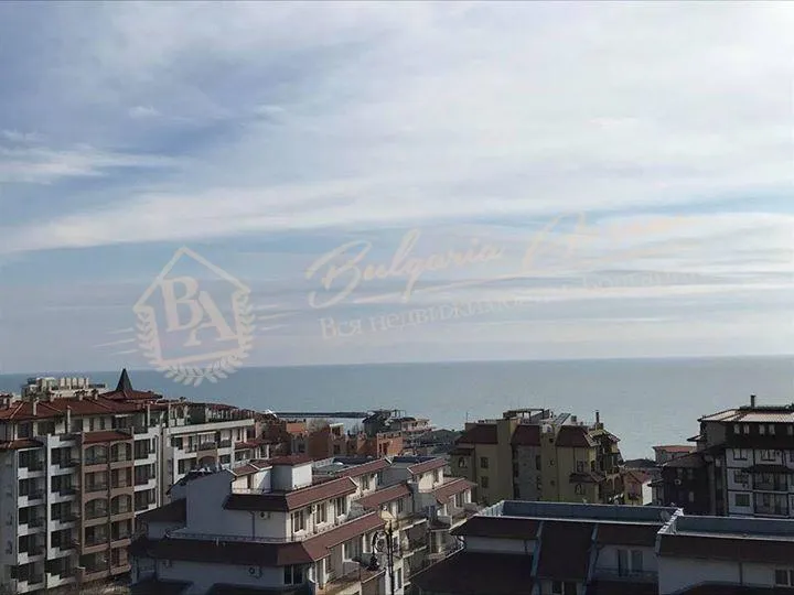 Просторная студия с панорамной террасой и видом на море в г.Святой Влас