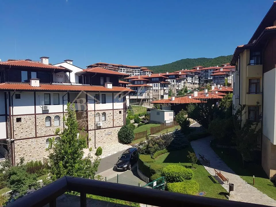 Большая студия. Первая линия. г.Святой Влас