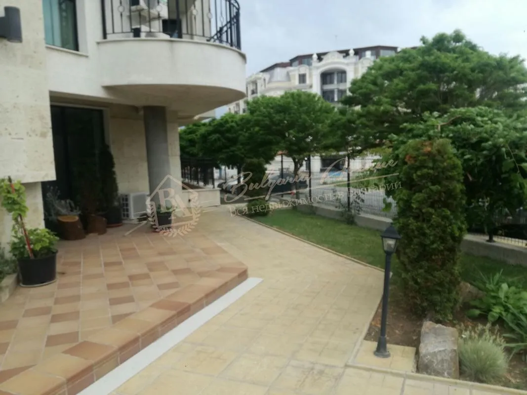 Квартира с одной спальней в комплексе у моря, г.Святой Влас