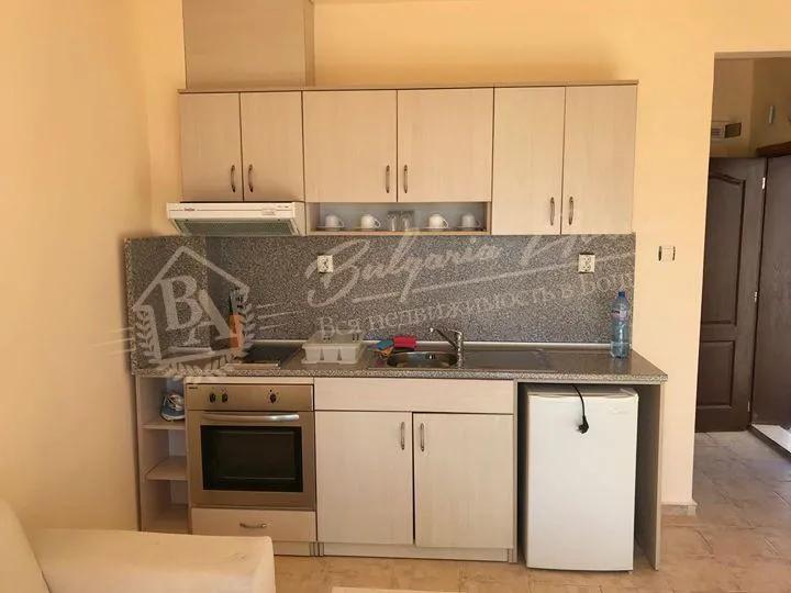 Панорамная квартира в комплексе у моря в 100м от пляжа, г.Святой Влас