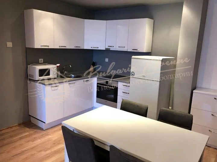 Элитная квартира с 1 спальней в закрытом комплексе на первой линии, г.Святой Влас