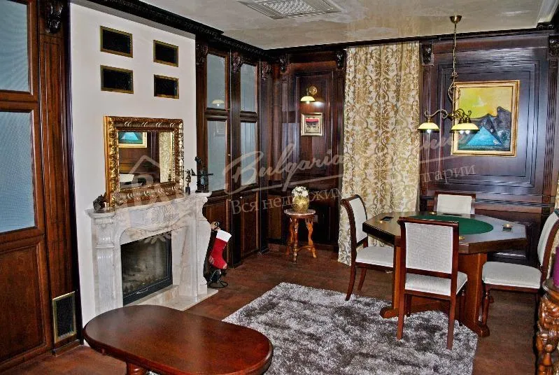 Изысканный, просторный, стильный частный дом с бассейном у моря, г.Варна