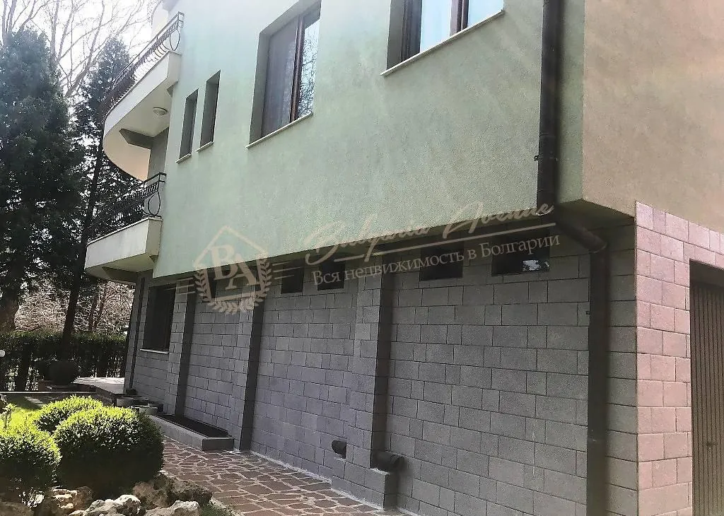 Частный, элитный дом с садом в 200м от пляжа, к.Св.Константин и Елена