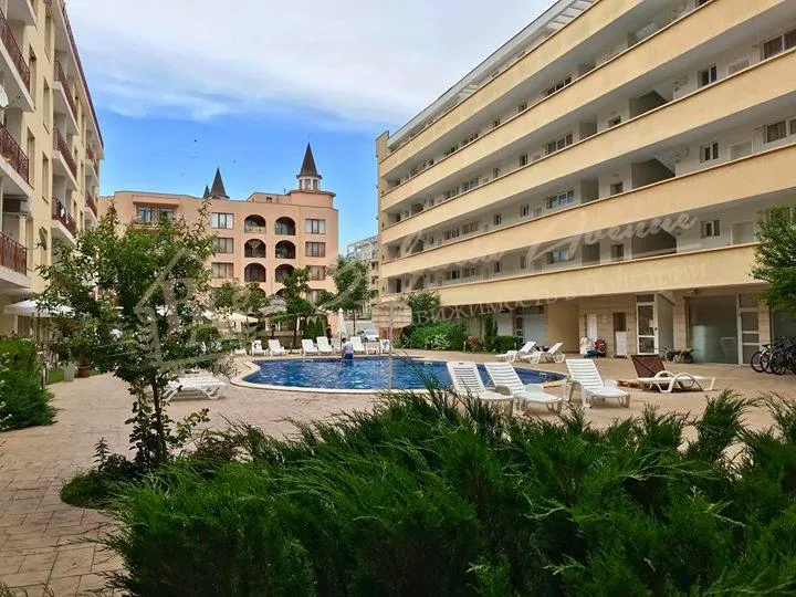 Просторная квартира с 1 спальней, площадью 70 кв.м на южном побережье у моря