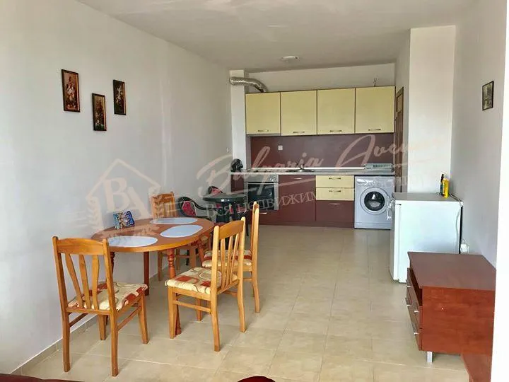 Просторная квартира с 1 спальней, площадью 70 кв.м на южном побережье у моря