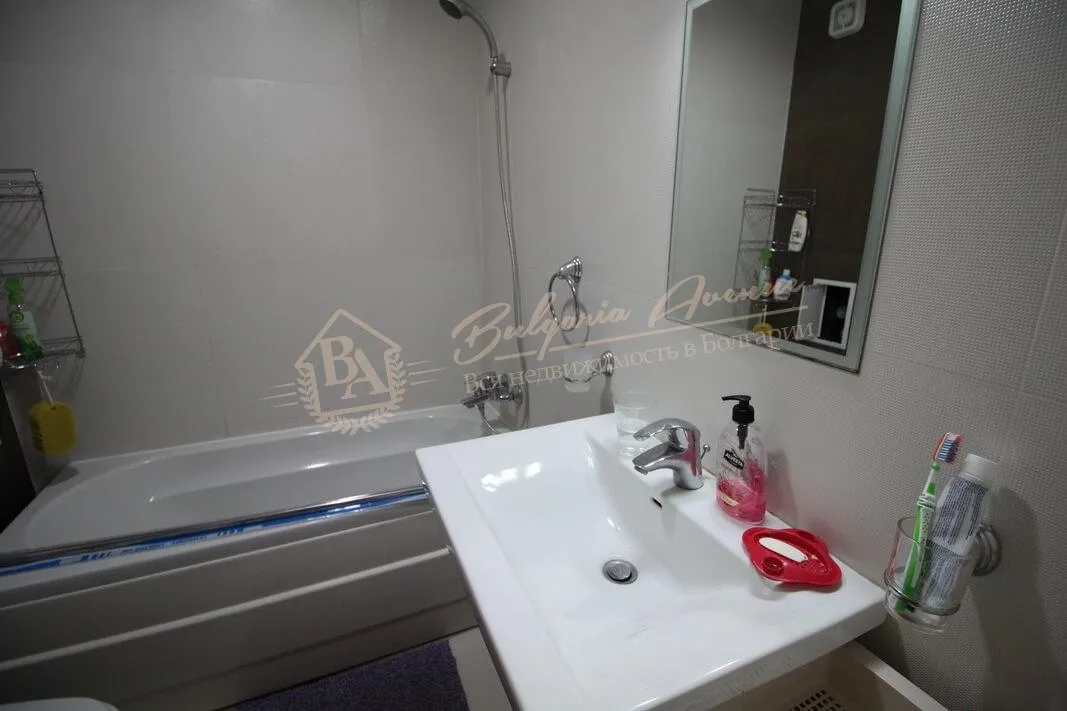 Отличный апартамент с видом на бассейн, г.Солнечный Берег