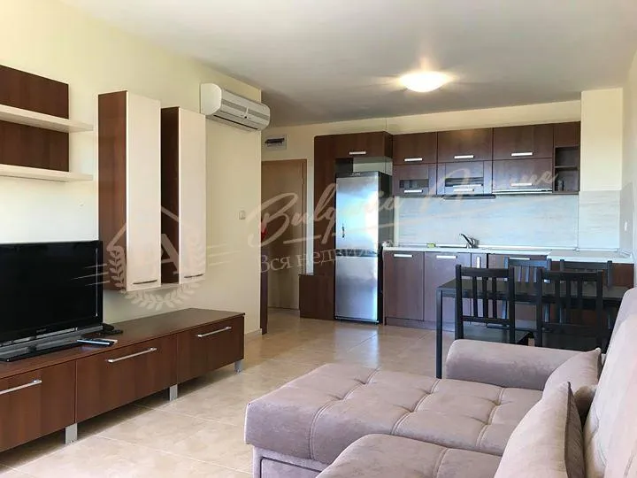 Новый, Отличная квартира с 1 спальней в 6 минутах от пляжа, низкая цена