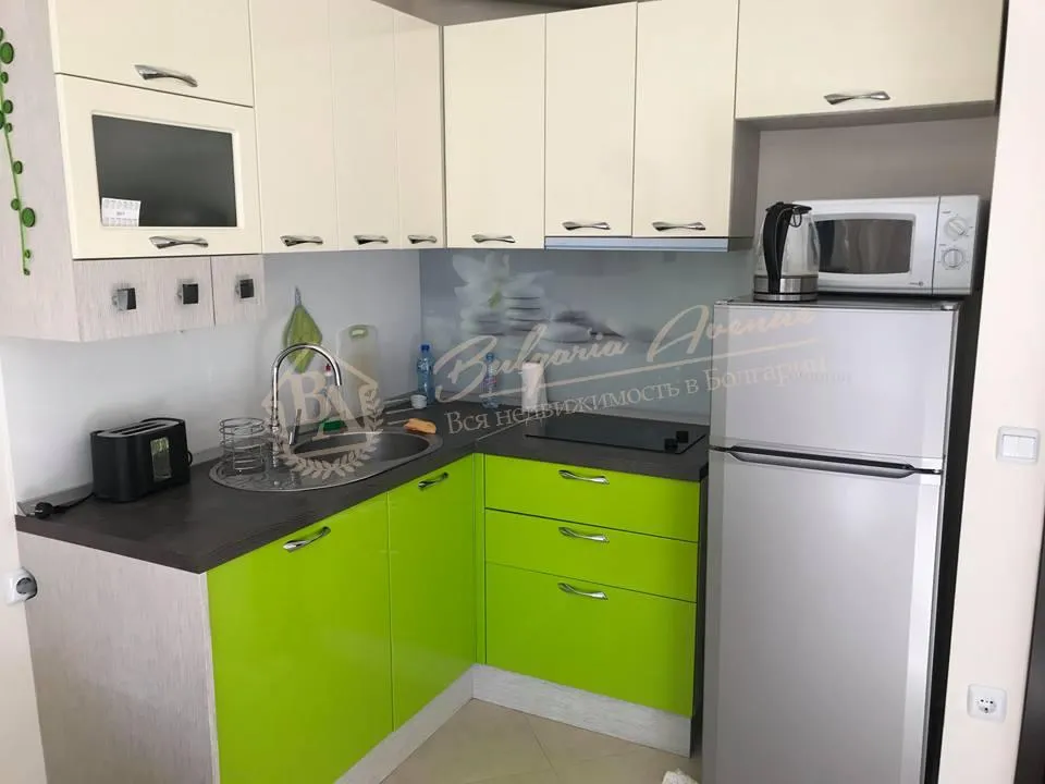 Отличная трехкомнатная квартира в комплексе "Каскадас"