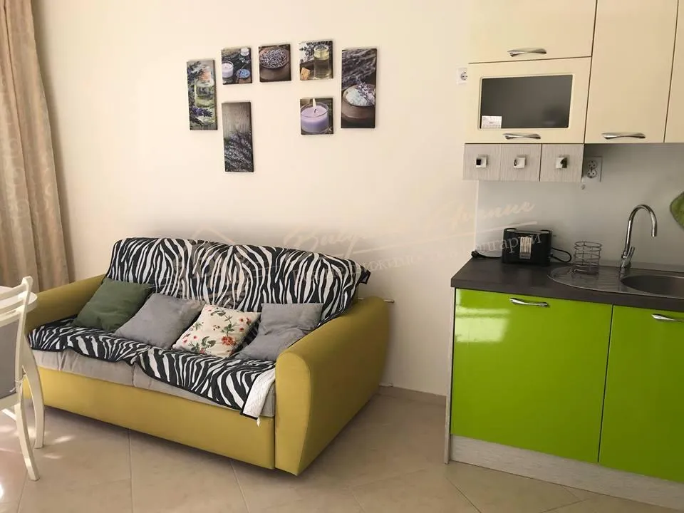 Отличная трехкомнатная квартира в комплексе "Каскадас"