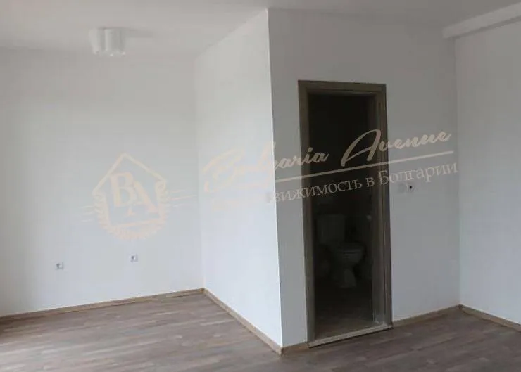 Апартамент с 1 спальней на первой линии в Созополе