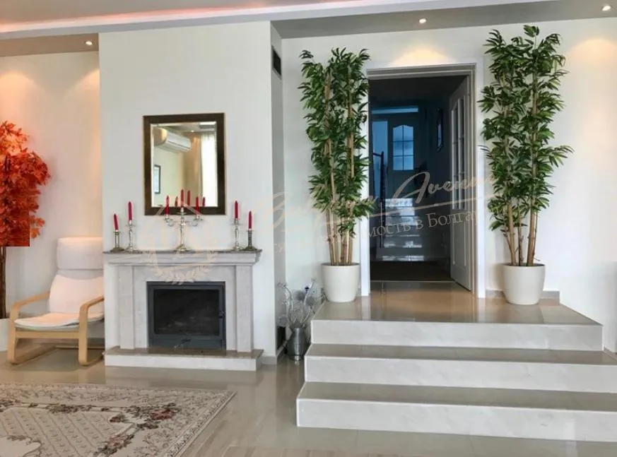 Частный дом у моря в престижном районе в Морской столице г.Варна