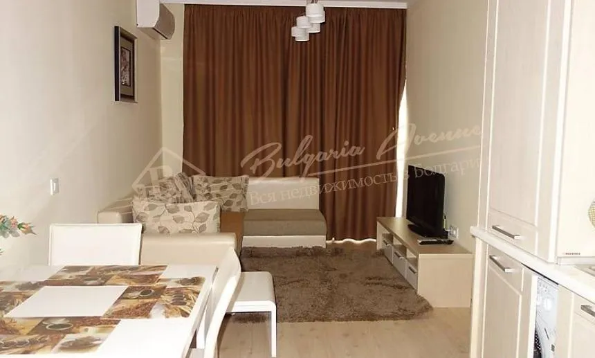 Стильный апартамент в 100м от южного пляжа, г.Несебр