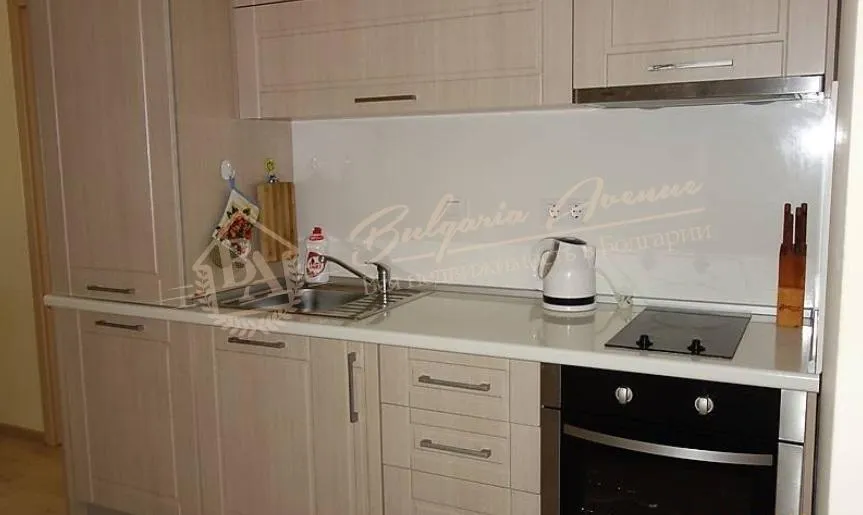 Стильный апартамент в 100м от южного пляжа, г.Несебр