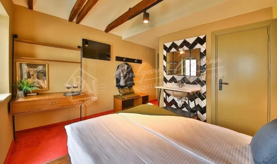 Действующий, стильный семейный отель в центре Морской столице г.Варна