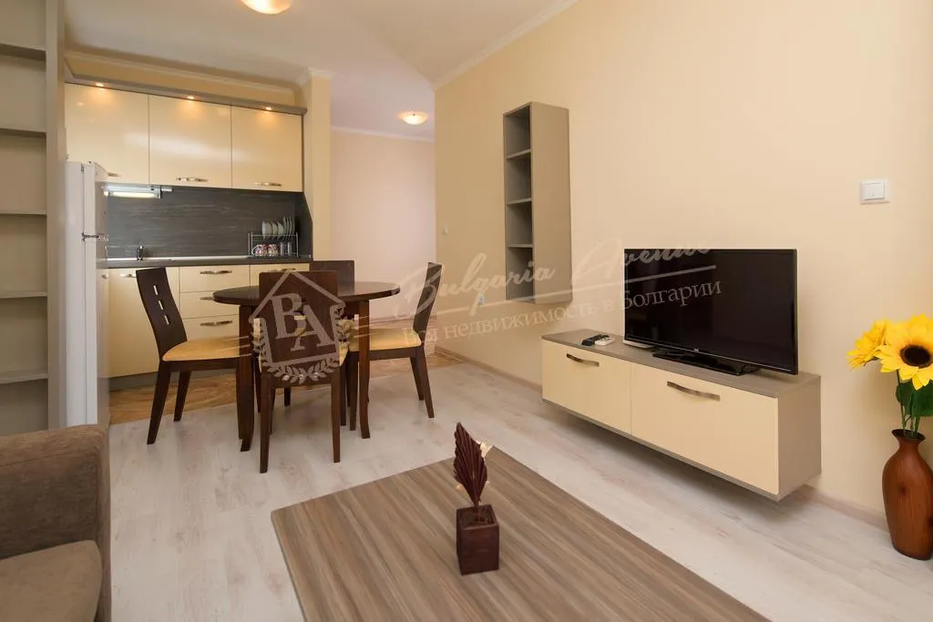 Элитная студия в закрытом комплексе у моря в 150 м от пляжа, г.Святой Влас