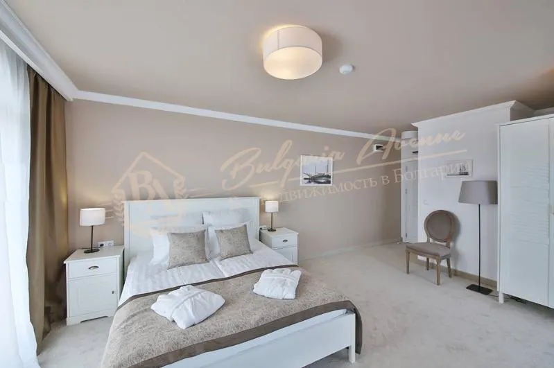 Новый отель класса люкс в самом лучшем районе Морской столицы г.Варны