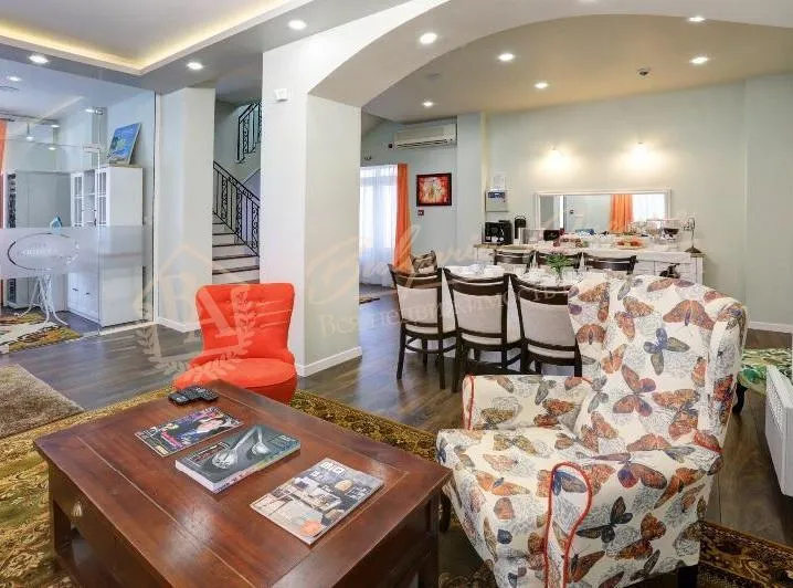 Действующий, стильный семейный отель в центре Морской столице г.Варна