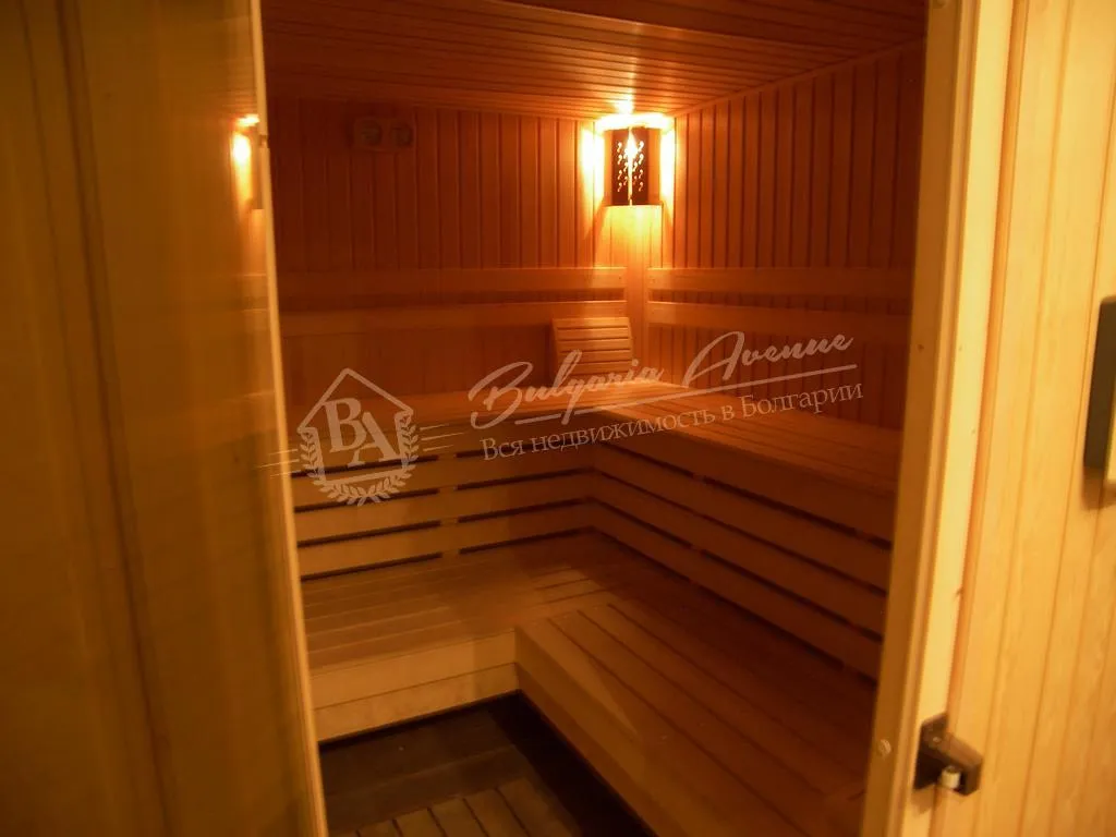 Меблированная квартира с 1 спальней, к.Солнечный Берег