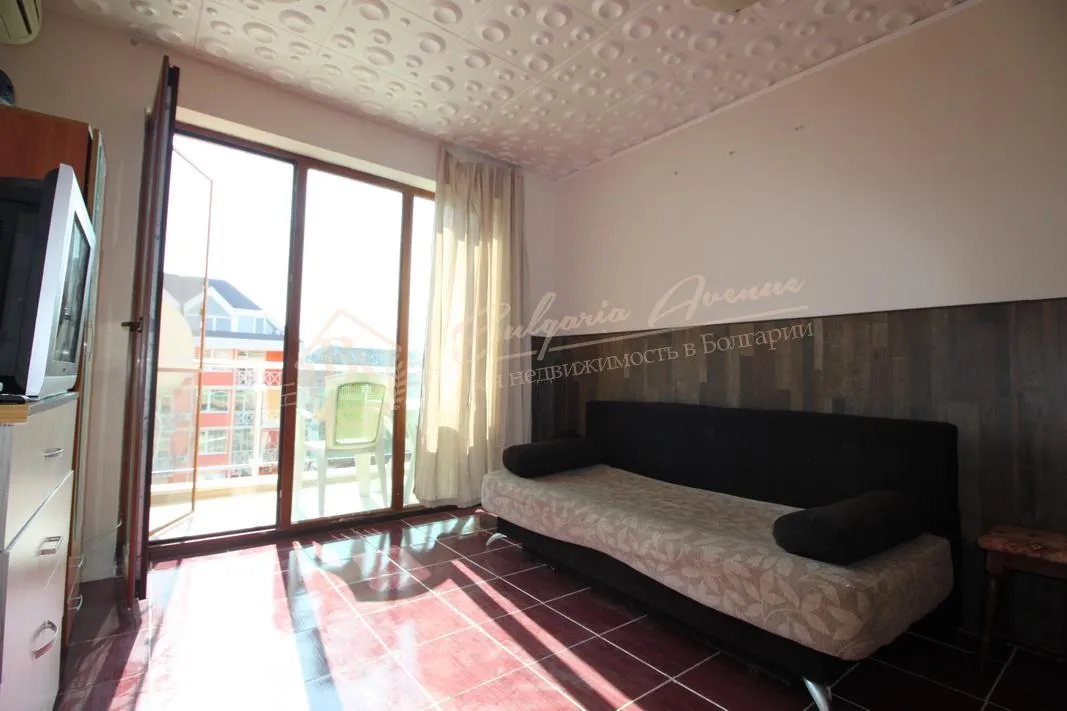 Студия в закрытом комплексе у моря, к.Солнечный Берег