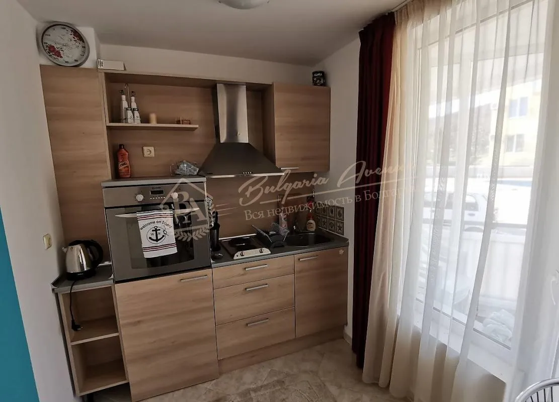 Стильная, просторная студия с видом на горы в с.Кошарица