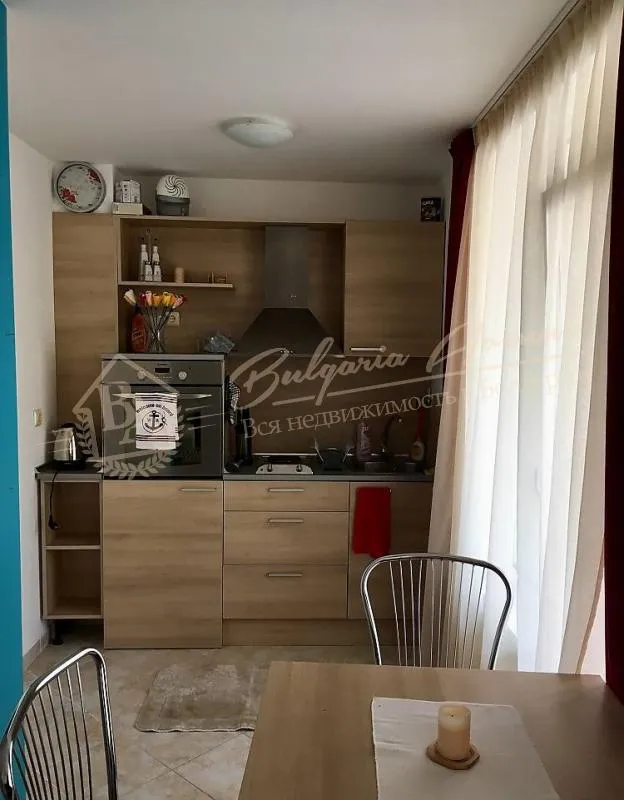 Стильная, просторная студия с видом на горы в с.Кошарица