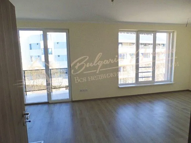 Двухкомнатная квартира в жилом комплексе VIP Park в к.Солнечный Берег