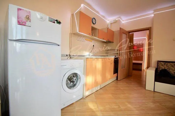 Трехкомнатная квартира с мебелью, к.Солнечный Берег