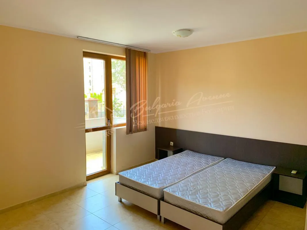 Меблированная, просторная студия в метрах от пляжа в Равде