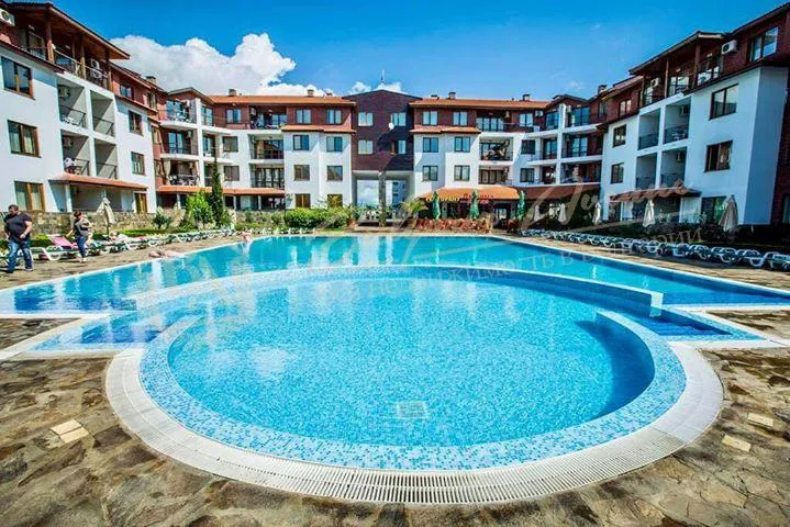 Элитная, просторная студия в комплексе у моря, Равда