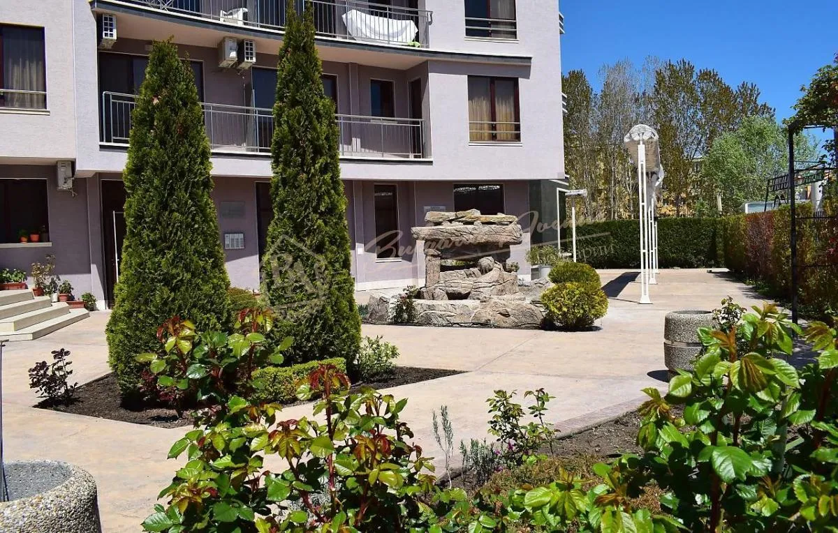 Студия в элитном доме в 200 м от пляжа, рядом с дюнами, к.Солнечный берег