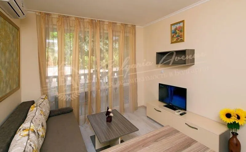 Студия класса люкс в закрытом комплексе в 150 м от моря, г.Святой Влас