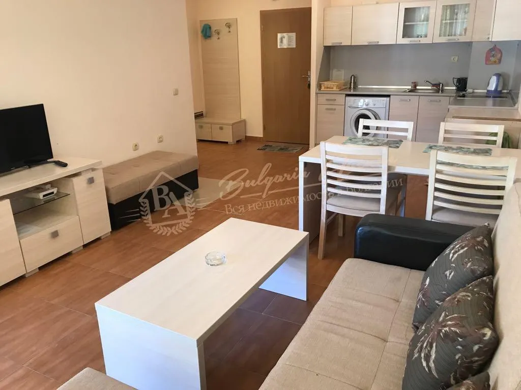 Меблированный апартамент с 1 спальней в 120 м от моря, г.Святой Влас