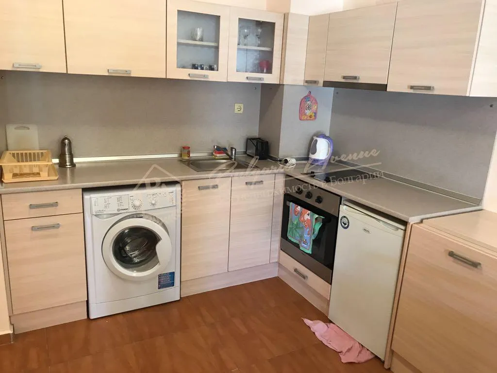 Меблированный апартамент с 1 спальней в 120 м от моря, г.Святой Влас