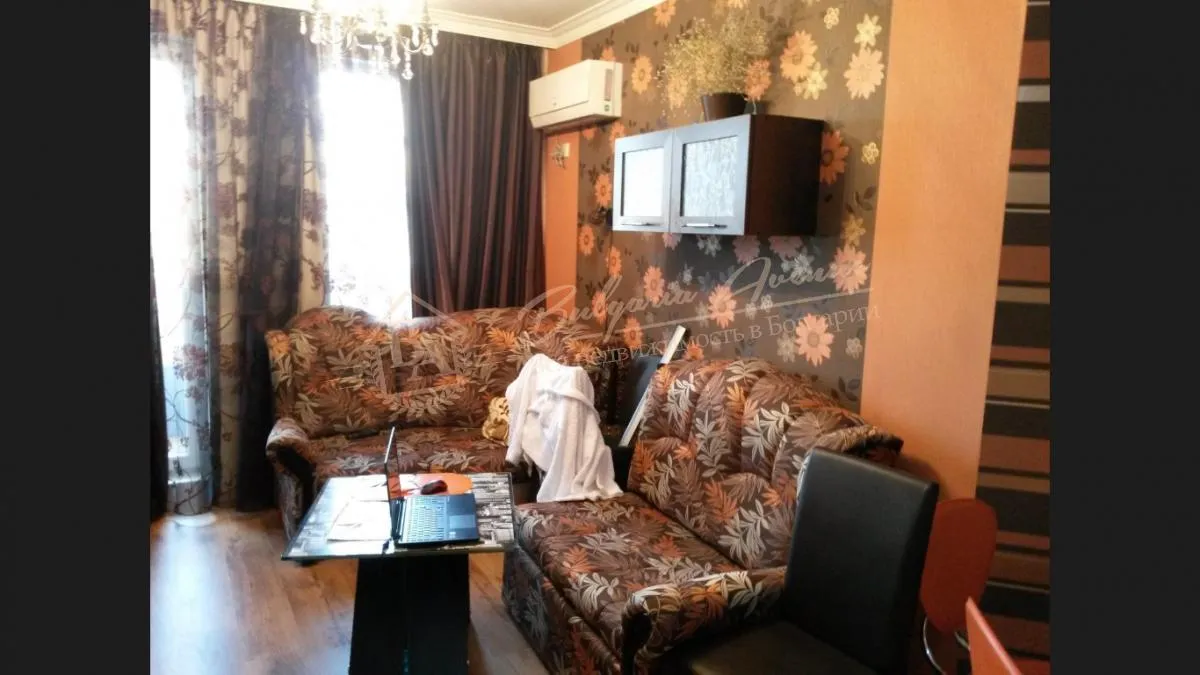 Апартамент с 1 спальней в элитном комплексе на 2 линии моря в Равде