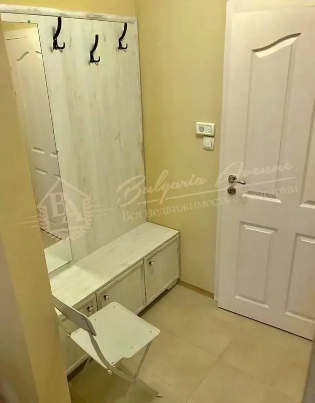 Прекрасно меблированная двухкомнатная квартира в г.Несебър