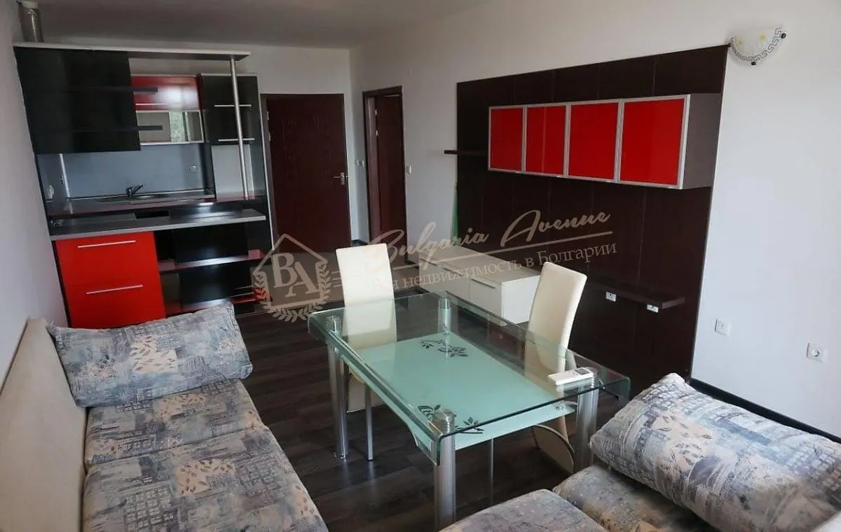 Двухкомнатная квартира для ПМЖ с видом на море, г.Несебър