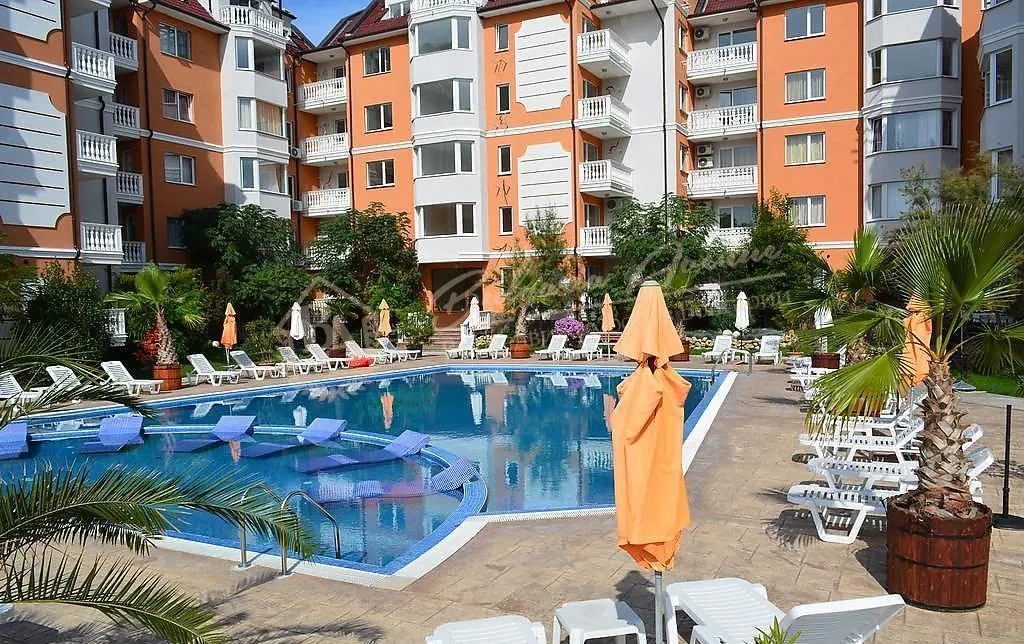 Двухкомнатная квартира в закрытом комплексе в к.Солнечный берег