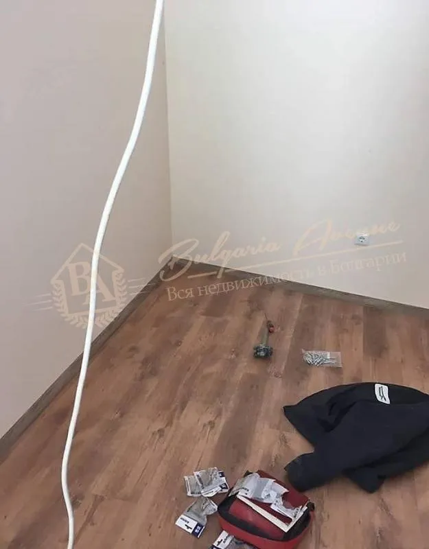 Новая квартира с 1 спальней в жилом доме без таксы поддержки в г.Святой Влас