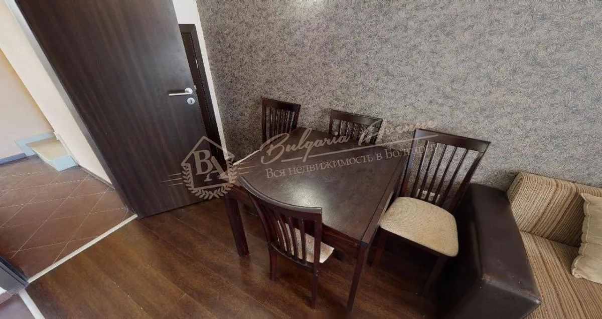 Двухэтажный таунхаус с видом на море в Кошарица