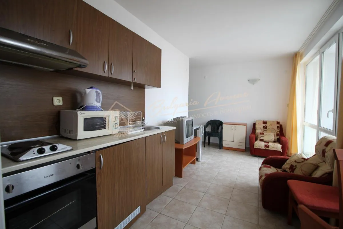 Квартира с одной спальней в комплексе у моря, г.Святой Влас