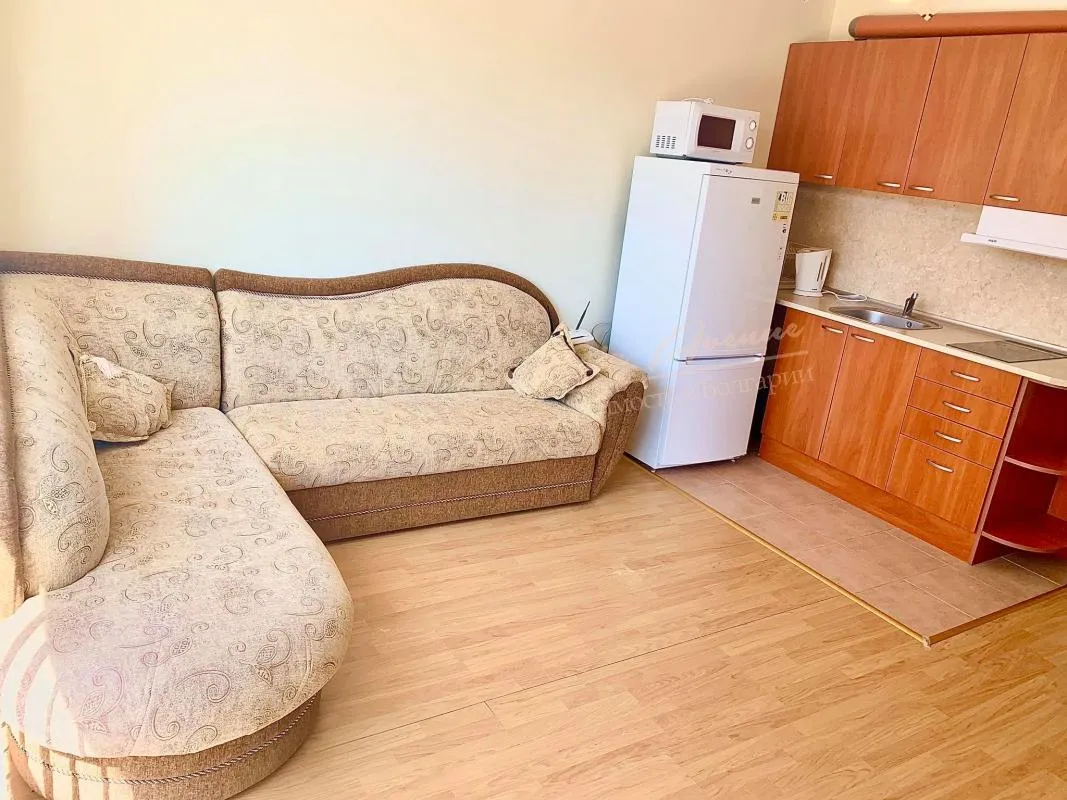 Двухкомнатная квартира в комплексе с инфраструктурой, к.Солнечный Берег