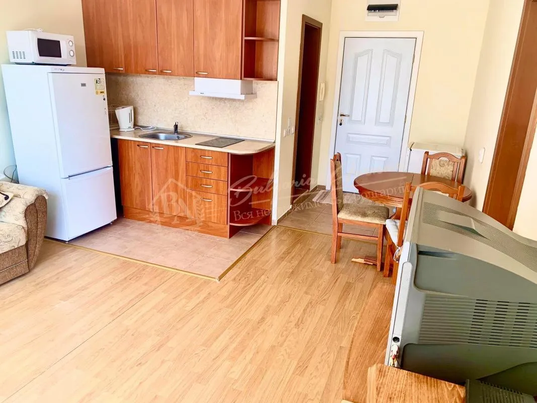 Двухкомнатная квартира в комплексе с инфраструктурой, к.Солнечный Берег