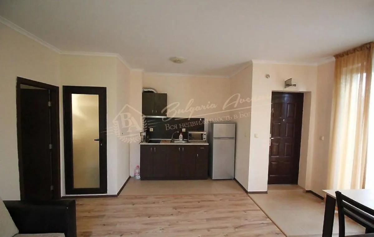 Апартамент с 1 спальней в уютном комплексе на Солнечном берегу