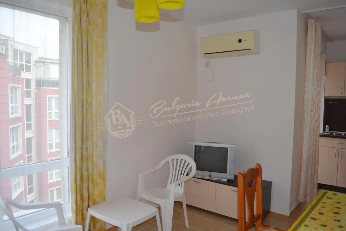 Мультифункциональная студия в 100 м до моря, для ПМЖ в Равде