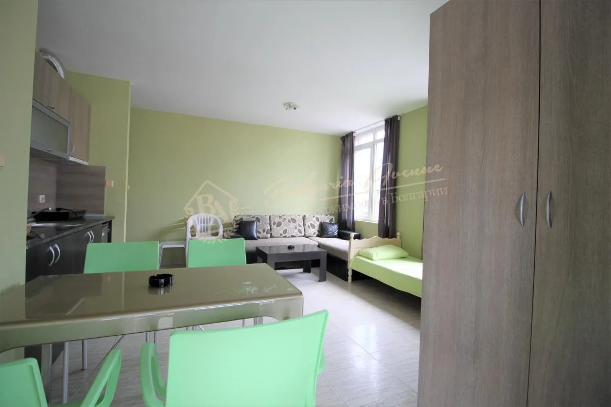 Просторный апартамент с 1 спальней в комплексе, к.Солнечный Берег