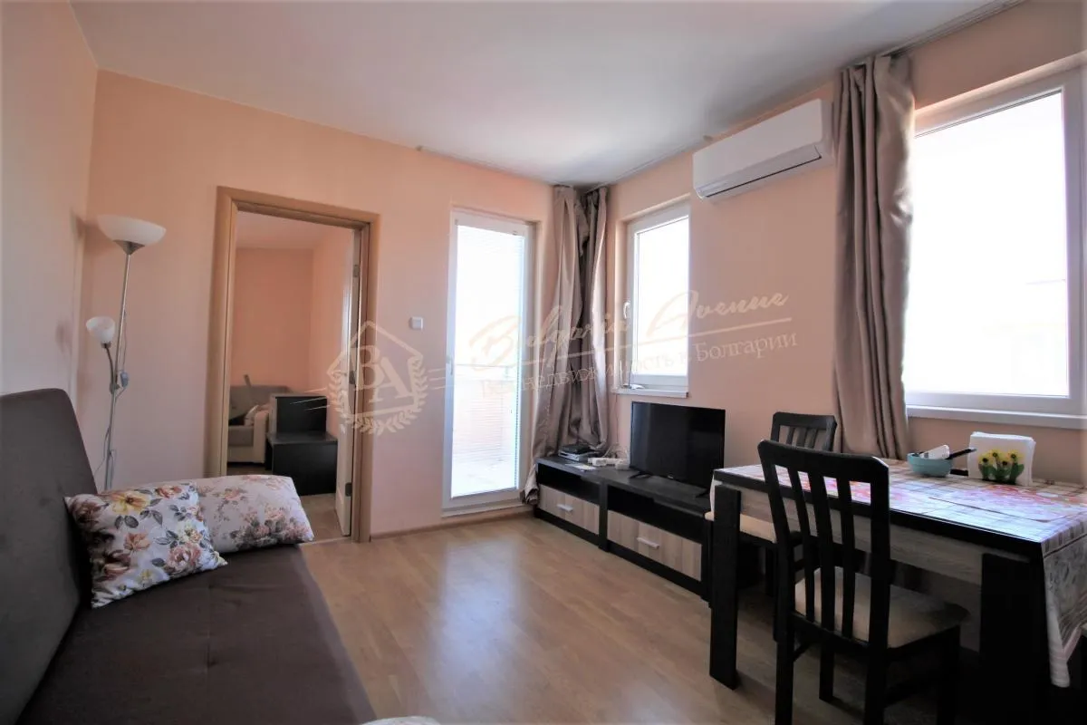 Элитная недвижимость, апартамент с 1 спальняй на Солнечном берегу