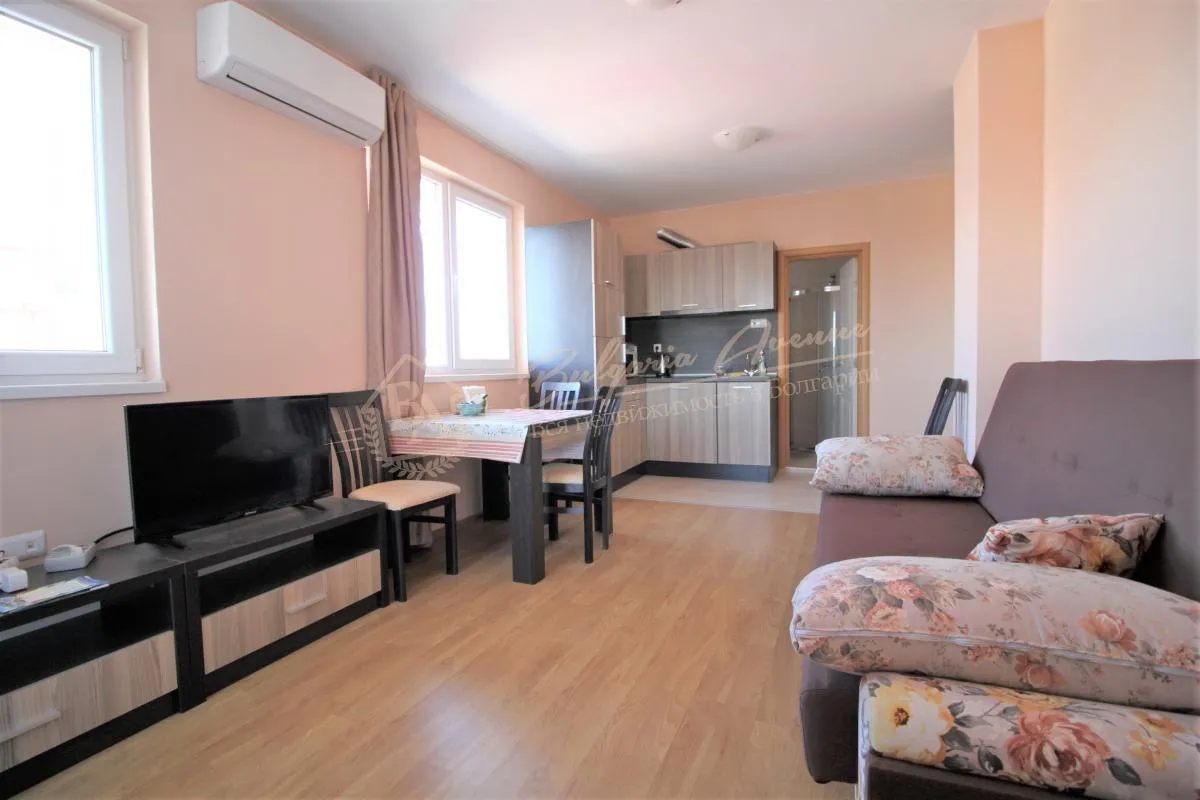 Элитная недвижимость, апартамент с 1 спальняй на Солнечном берегу